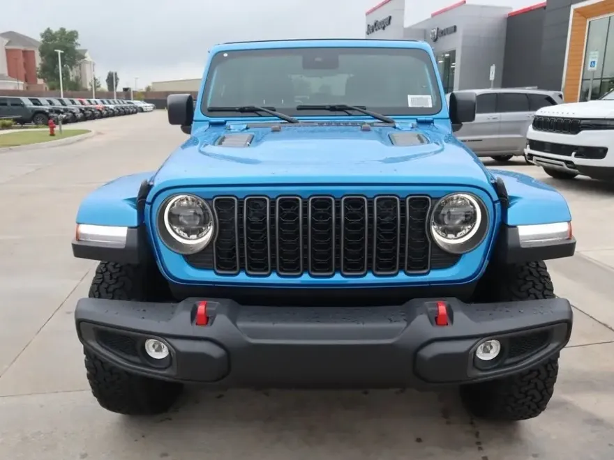 2025 Jeep Wrangler Rubicon photo 1