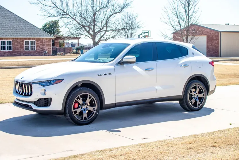 2018 Maserati Levante photo 1