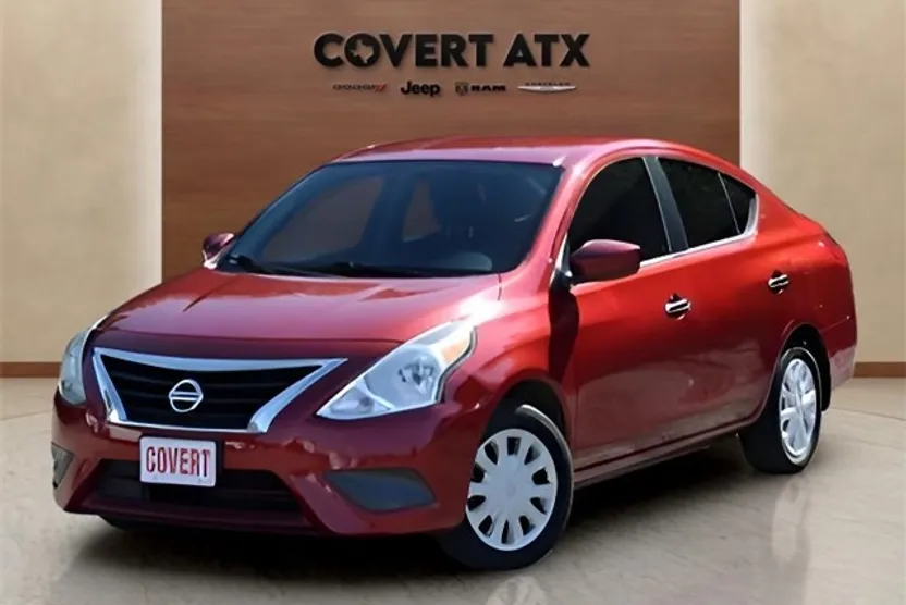 2017 Nissan Versa 1.6 SV photo 1