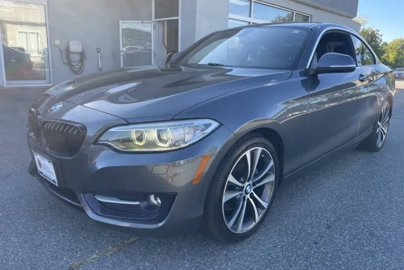 2017 Bmw 230i 230i xDrive photo 1
