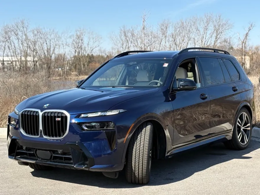 2025 Bmw X7 M60i photo 1
