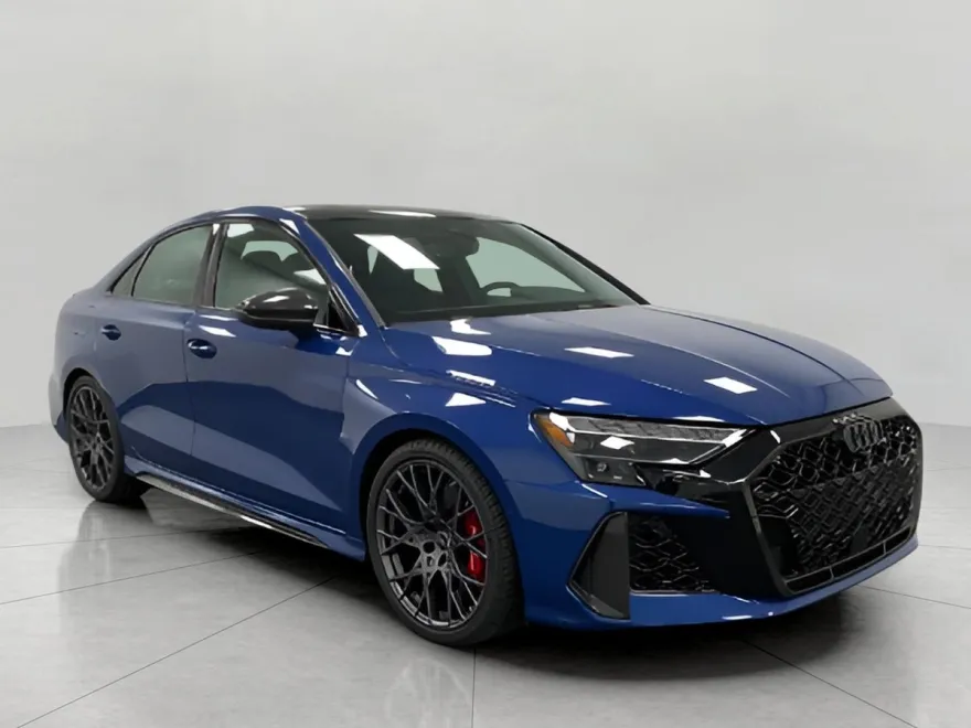 2025 Audi RS 3 Base photo 1
