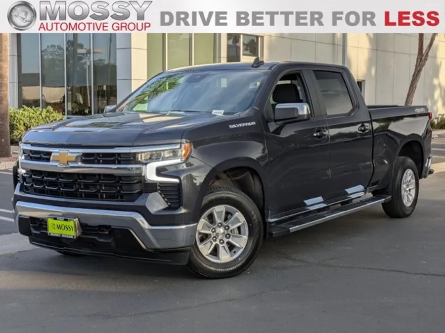 2024 Chevrolet Silverado 1500 LT photo 1