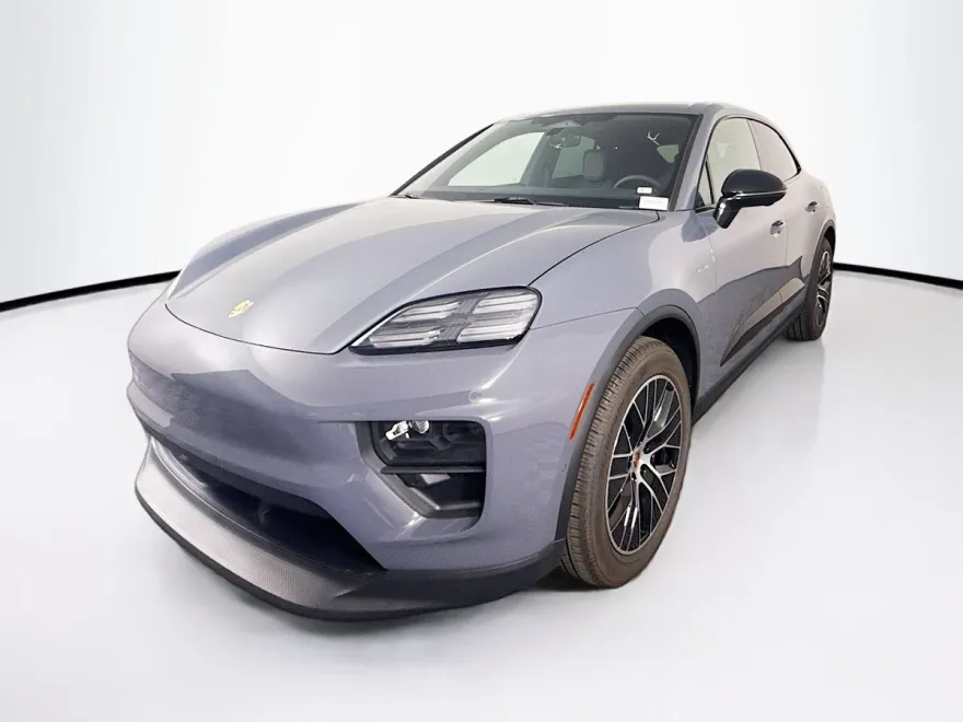 2025 Porsche Macan 4 Electric photo 1