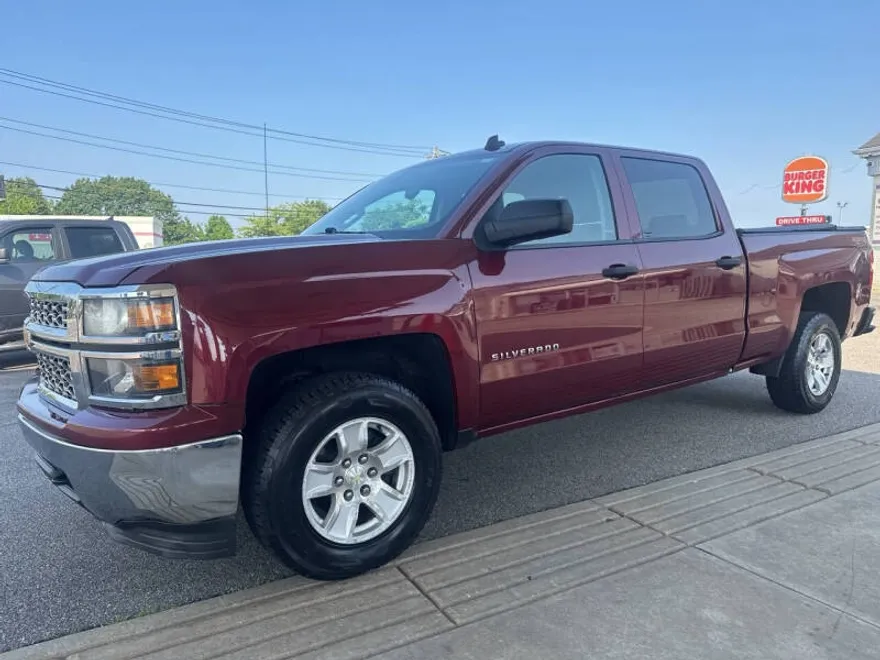 2014 Chevrolet Silverado 1500 LT photo 1