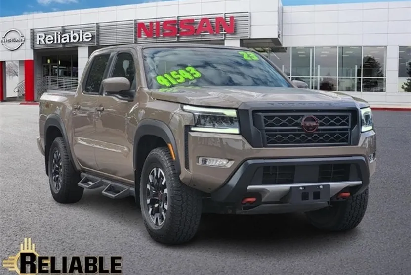2023 Nissan Frontier PRO-4X photo 1