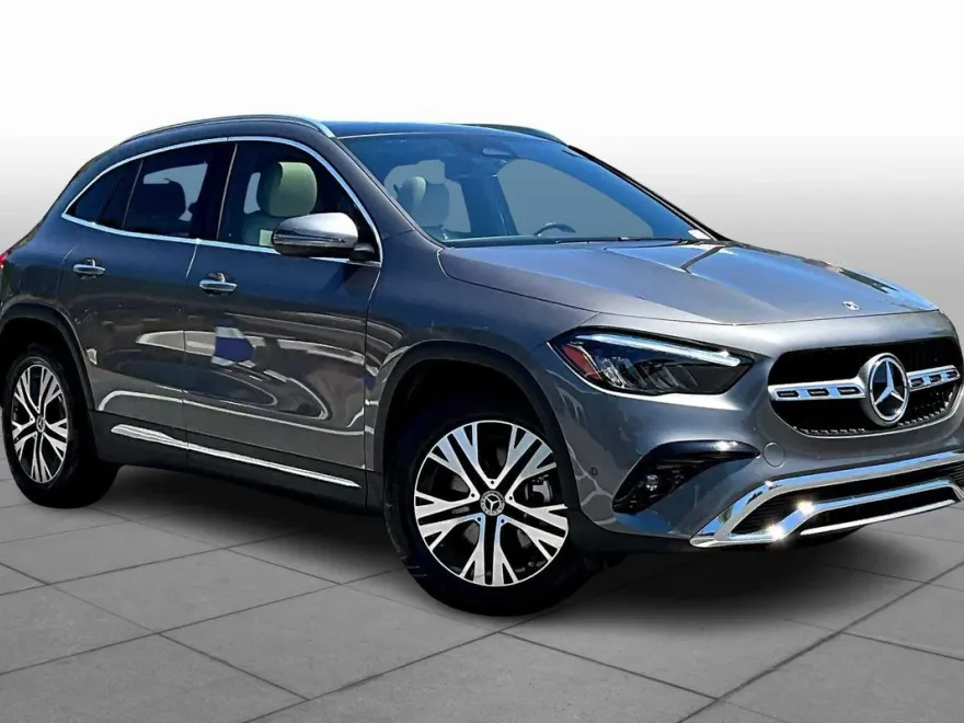 2025 Mercedes Benz GLA 250 photo 1