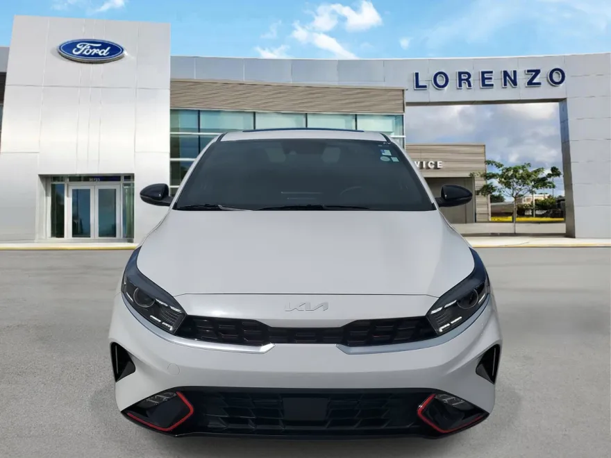 2024 Kia Forte GT-Line photo 1