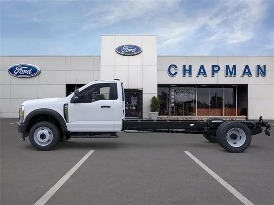 2026 Ford F-550 XL photo 1