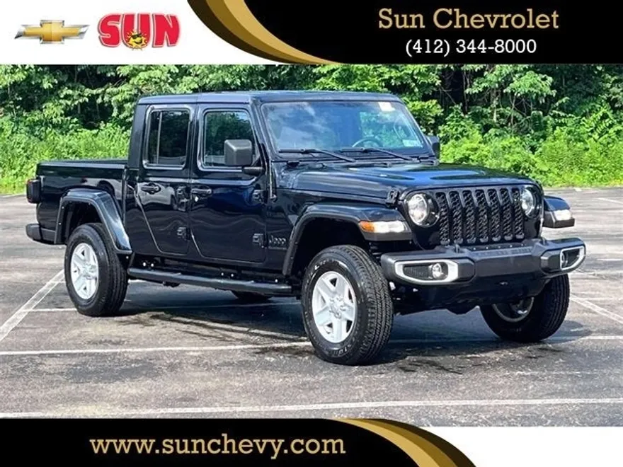 2022 Jeep Gladiator Sport S photo 1