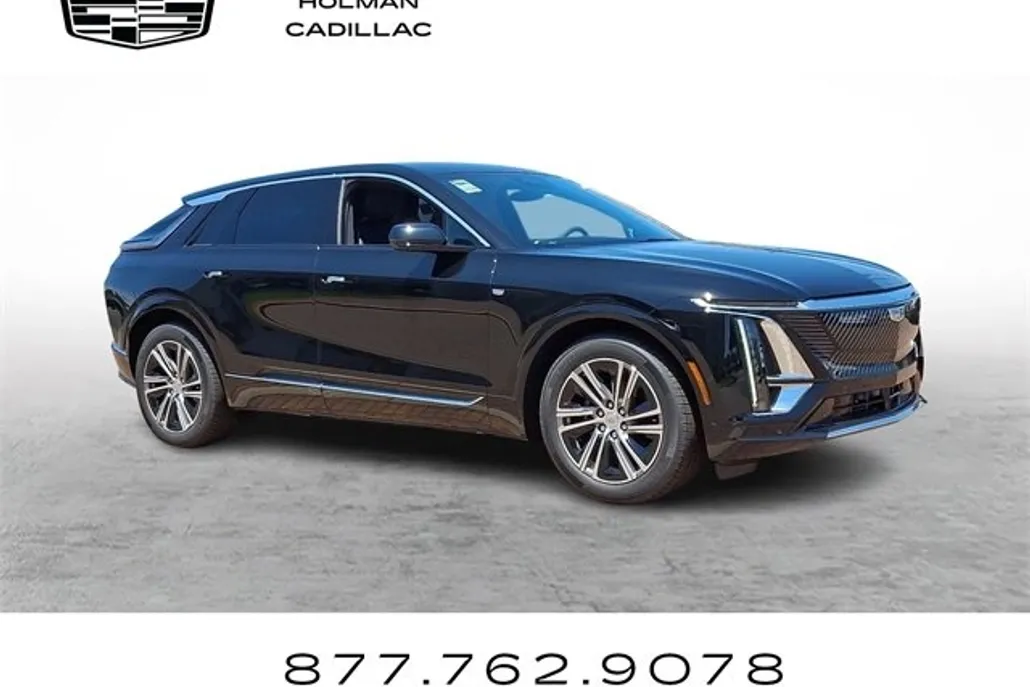 2025 Cadillac Lyriq Luxury photo 1