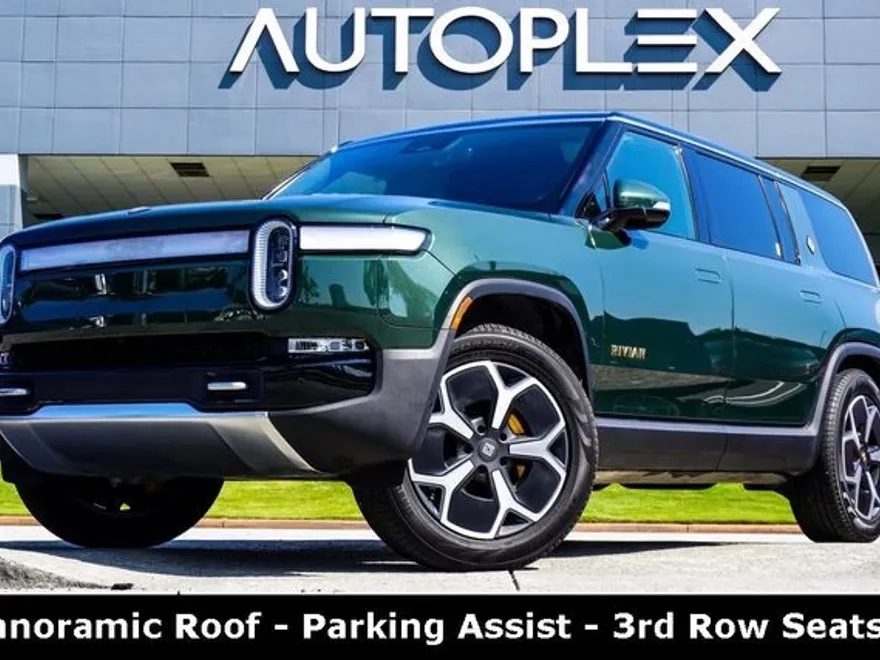 2023 Rivian R1S Adventure photo 1