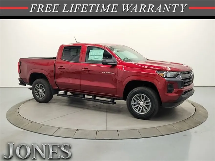 2026 Chevrolet Colorado LT photo 1