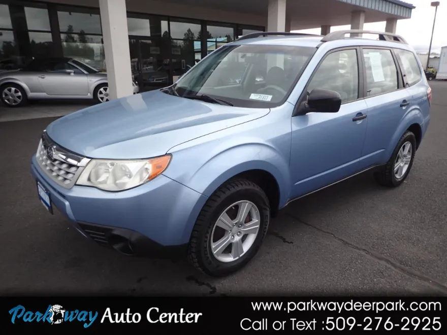 2011 Subaru Forester 2.5X photo 1