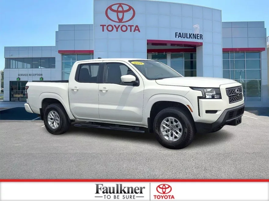 2024 Nissan Frontier Crew Cab SV photo 1