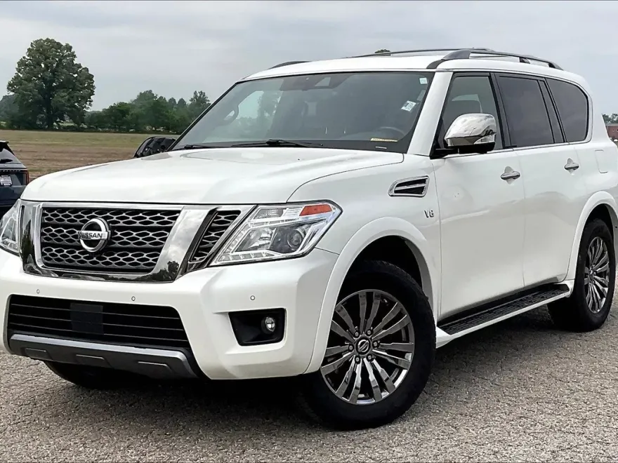 2019 Nissan Armada Platinum photo 1
