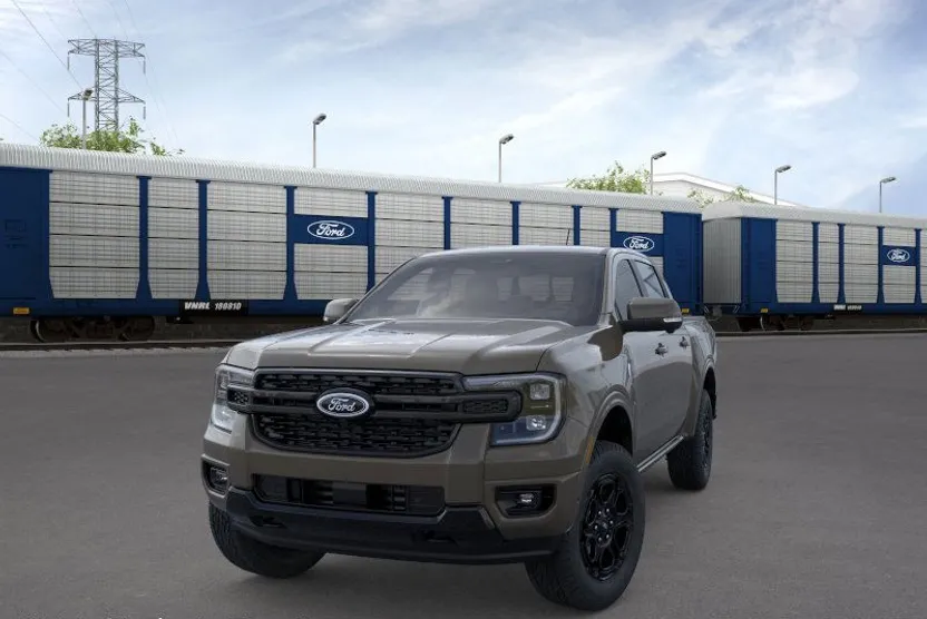 2025 Ford Ranger Lariat photo 1