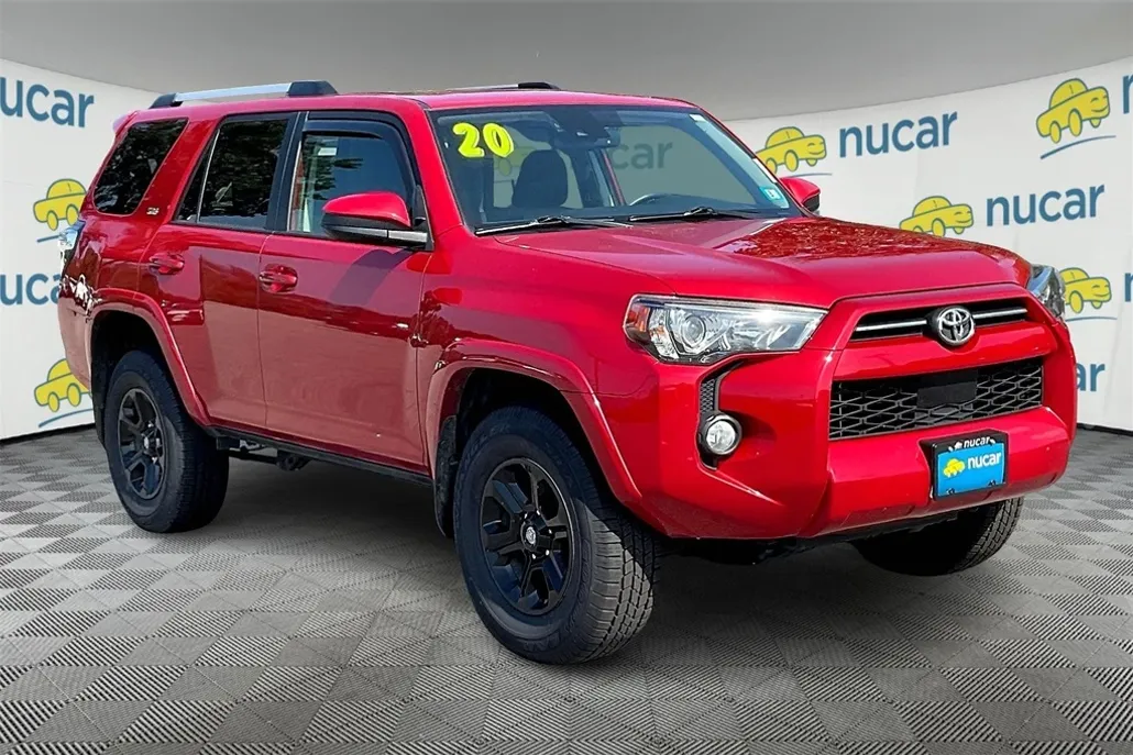 2020 Toyota 4Runner SR5 photo 1