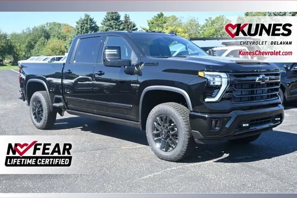 2026 Chevrolet Silverado 3500HD High Country photo 1