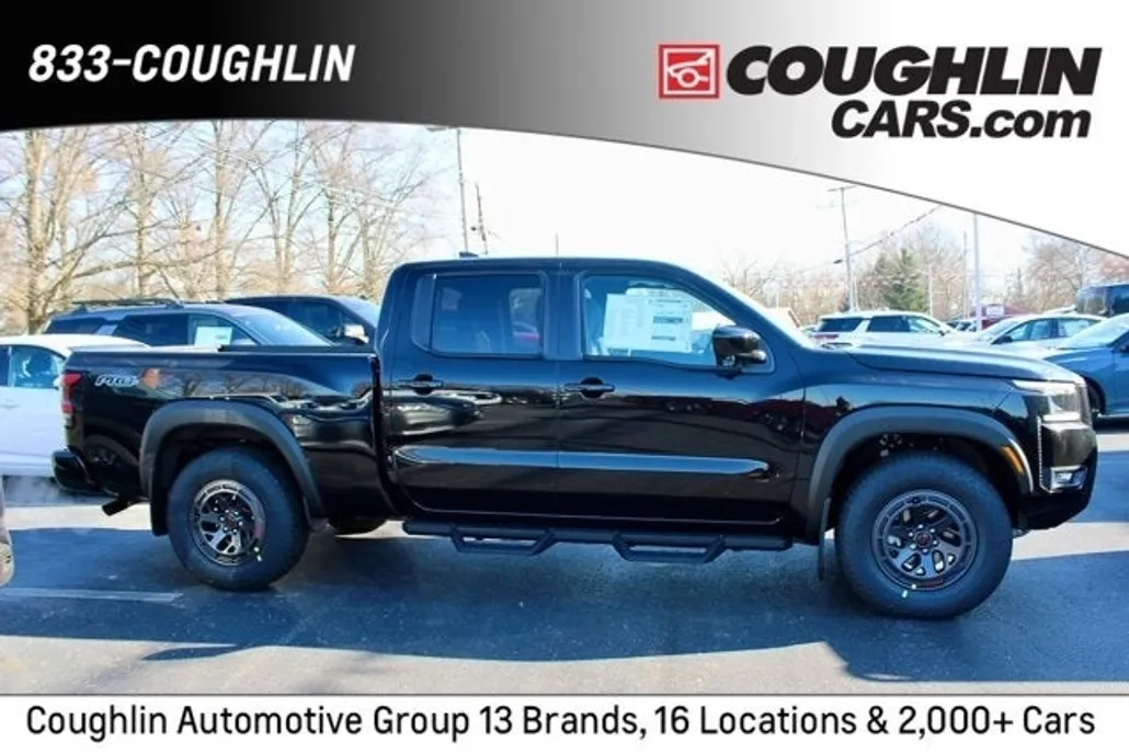 2025 Nissan Frontier PRO-4X photo 1