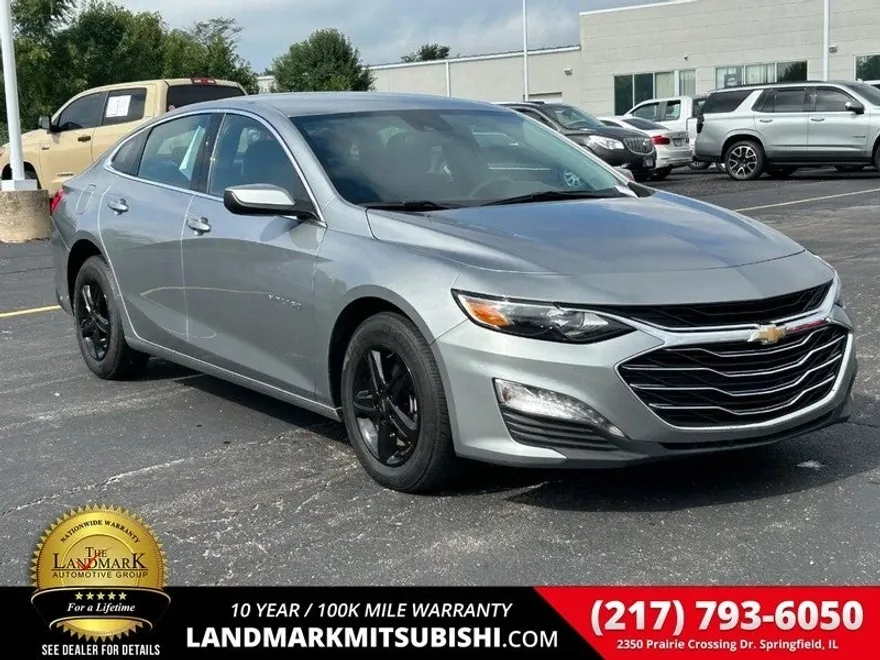 2024 Chevrolet Malibu 1LT photo 1