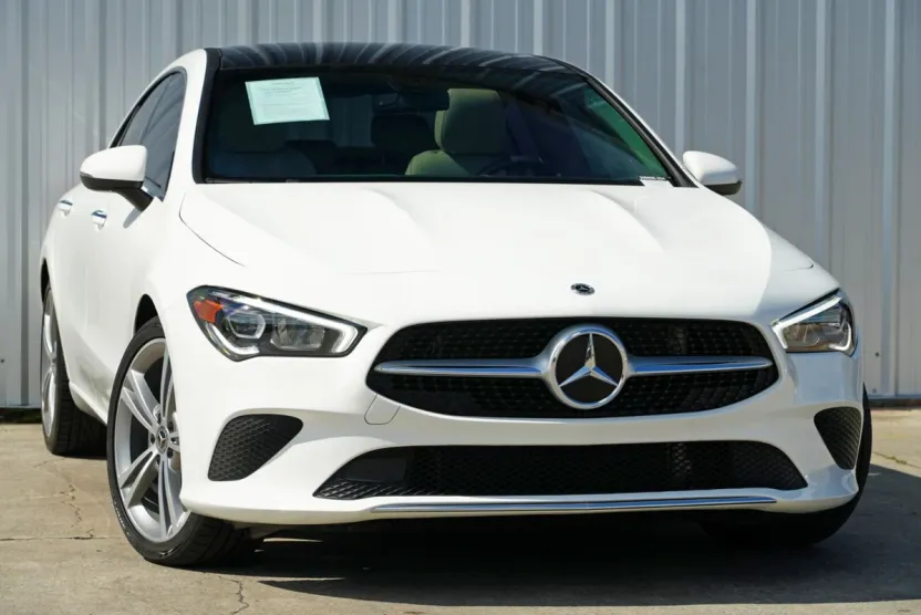 2022 Mercedes Benz CLA 250 photo 1