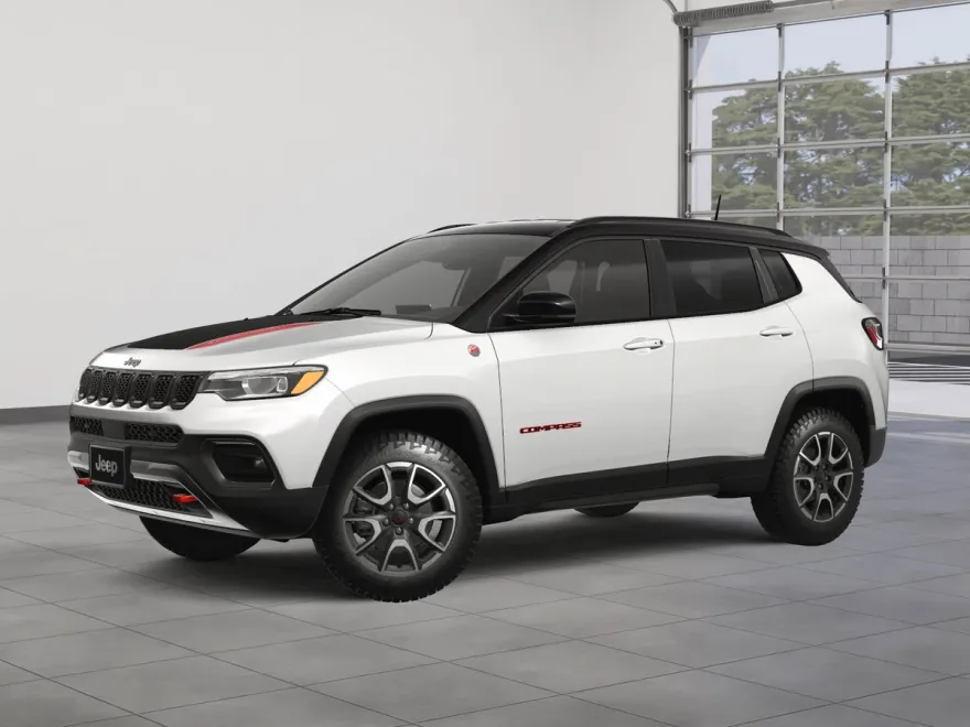 2025 Jeep Compass Trailhawk photo 1