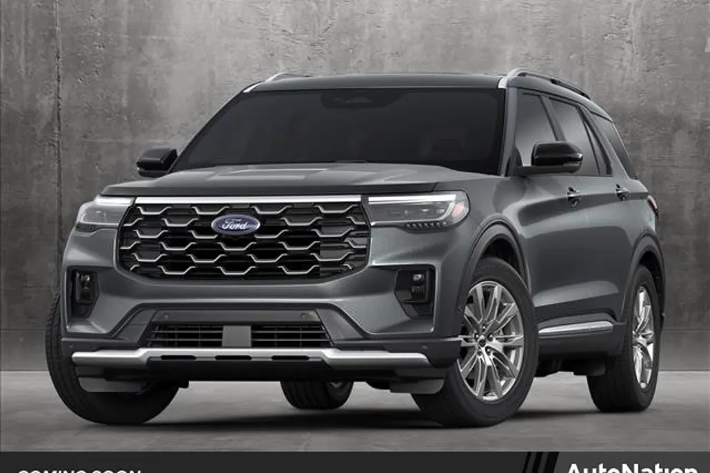 2025 Ford Explorer Platinum photo 1