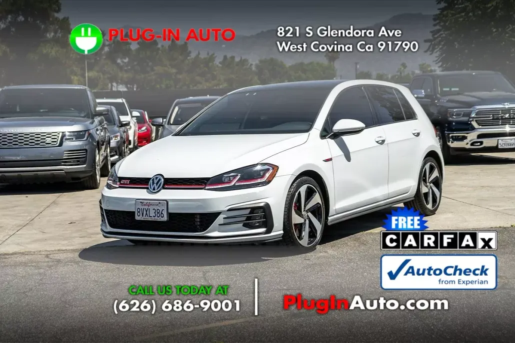 2020 Volkswagen Golf GTI SE photo 1