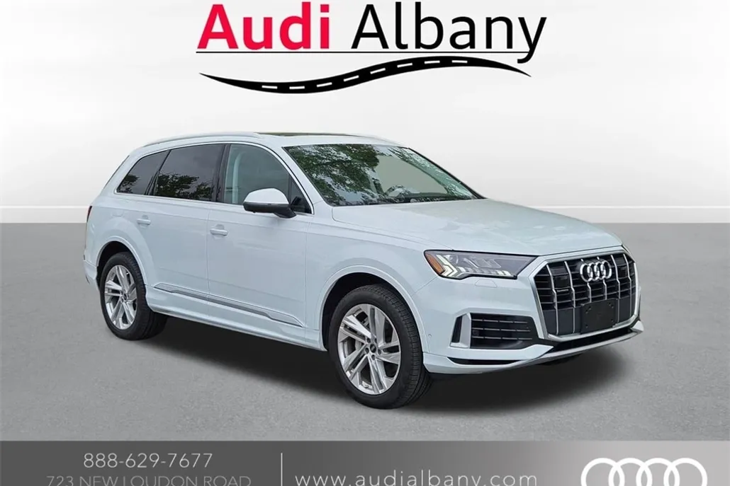 2023 Audi Q7 55 Premium Plus photo 1
