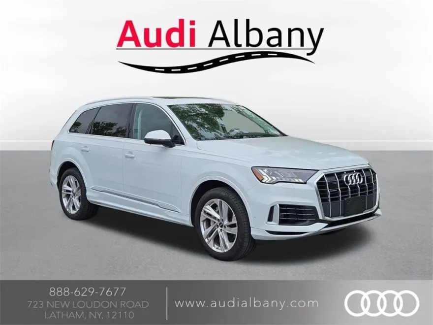 2023 Audi Q7 55 Premium Plus photo 1