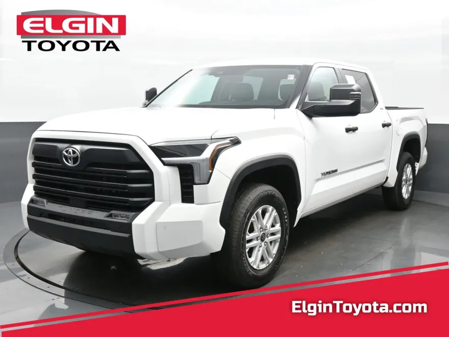 2022 Toyota Tundra SR5 CrewMax photo 1