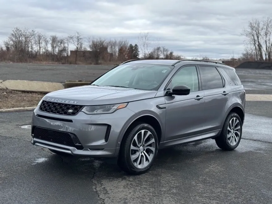 2025 Land Rover Discovery Sport S photo 1