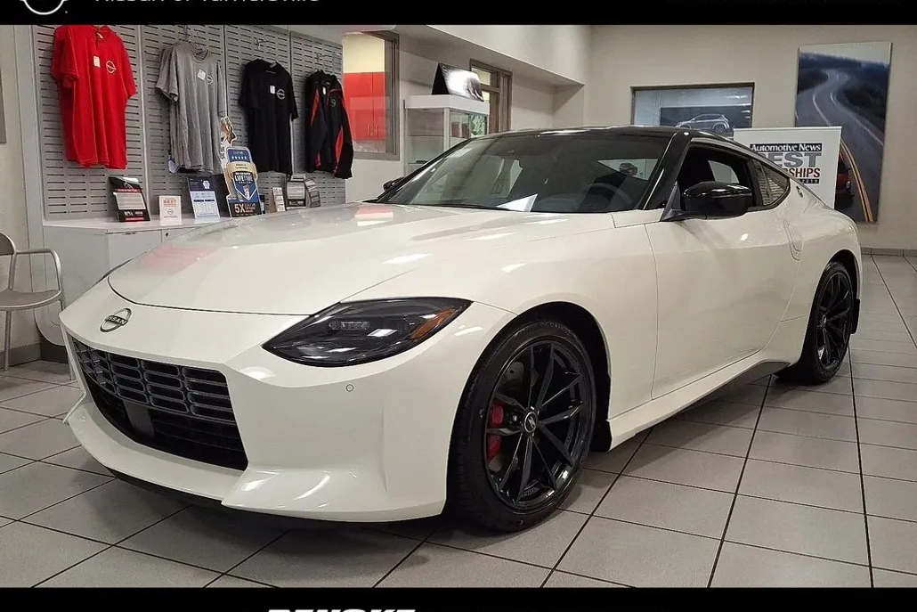 2025 Nissan Z Performance photo 1