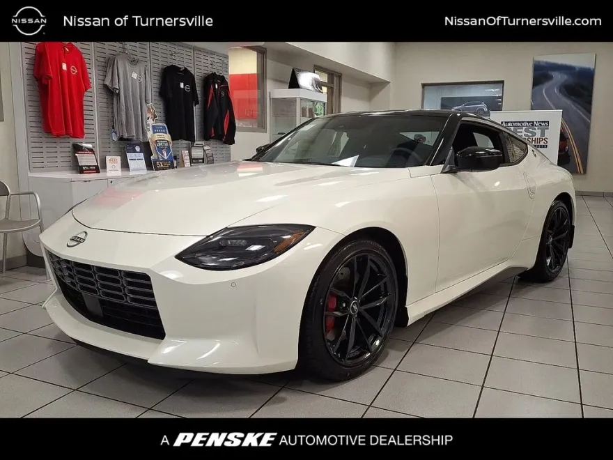2025 Nissan Z Performance photo 1