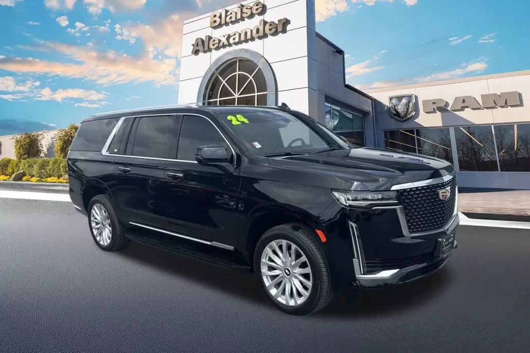 2024 Cadillac Escalade ESV Luxury photo 1