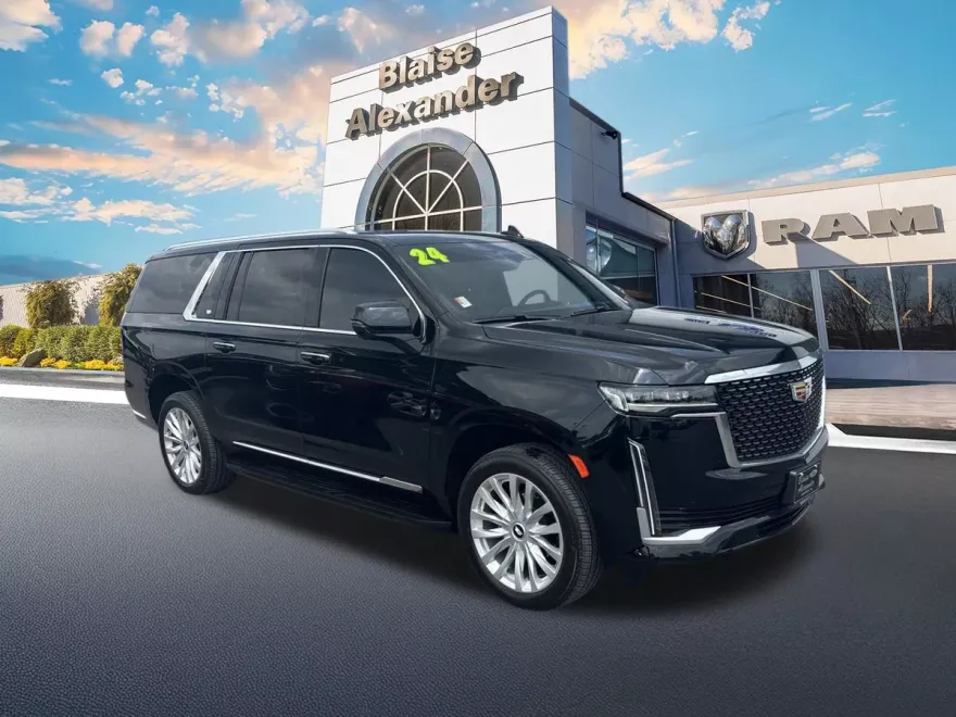 2024 Cadillac Escalade ESV Luxury photo 1
