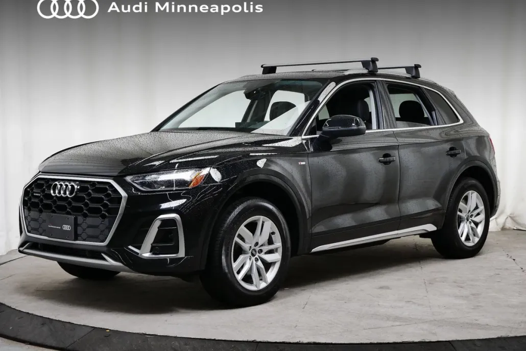 2022 Audi Q5 45 S line Premium photo 1
