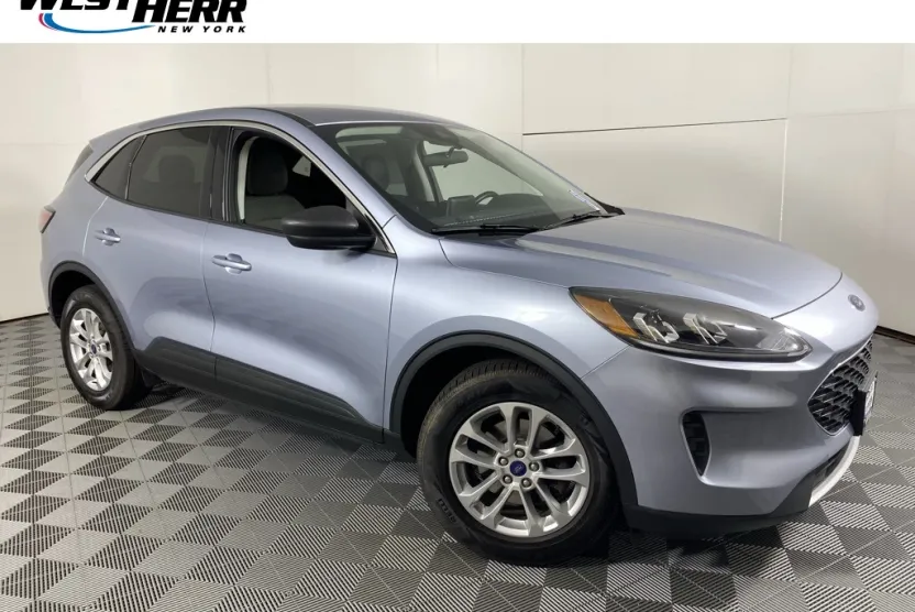 2022 Ford Escape SE photo 1