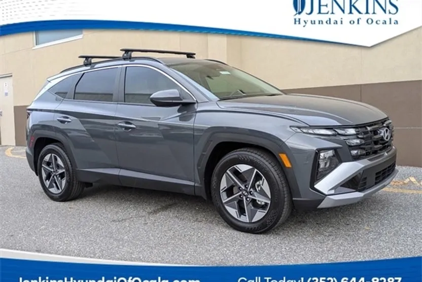 2025 Hyundai Tucson SEL photo 1