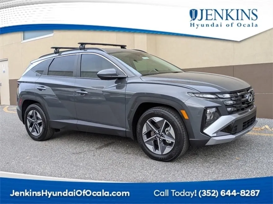 2025 Hyundai Tucson SEL photo 1