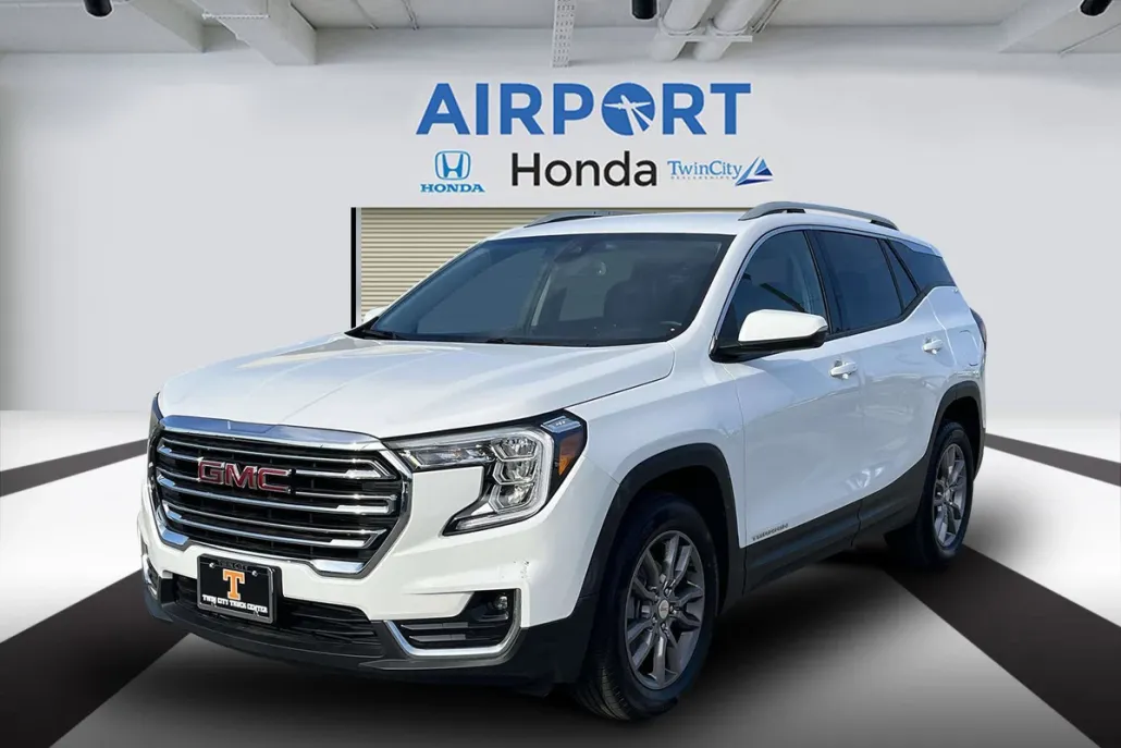 2024 Gmc Terrain SLT photo 1