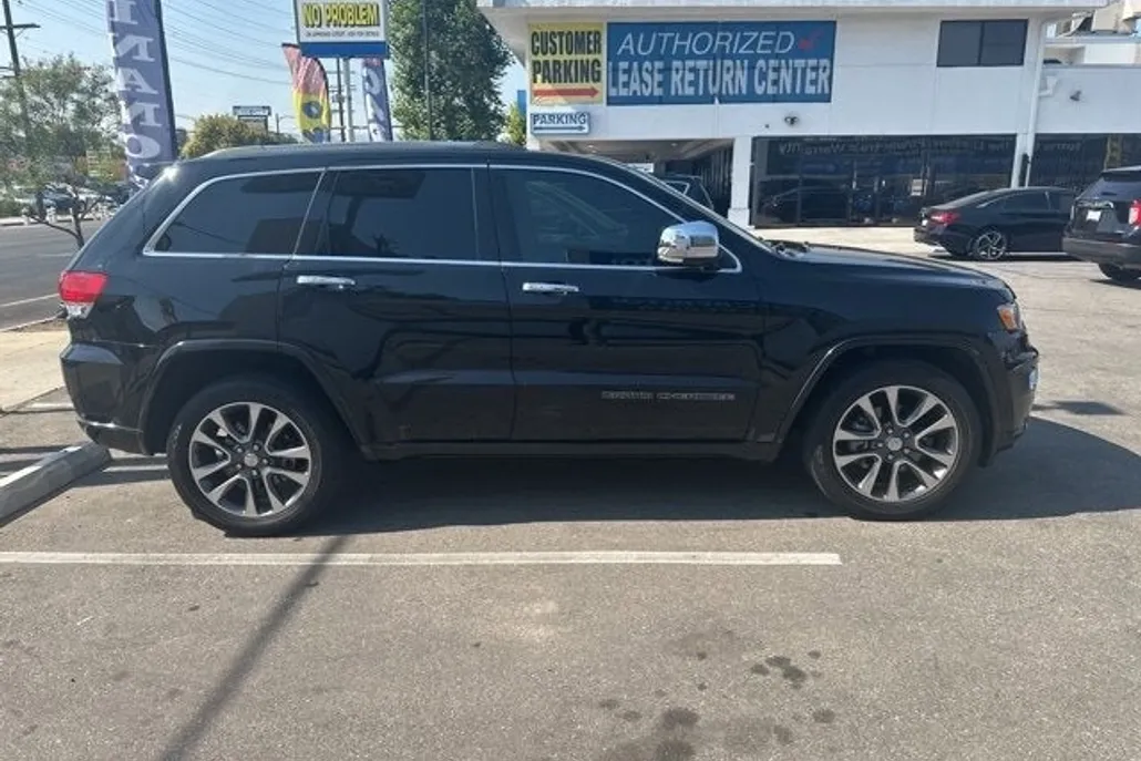 2018 Jeep Grand Cherokee Overland photo 1