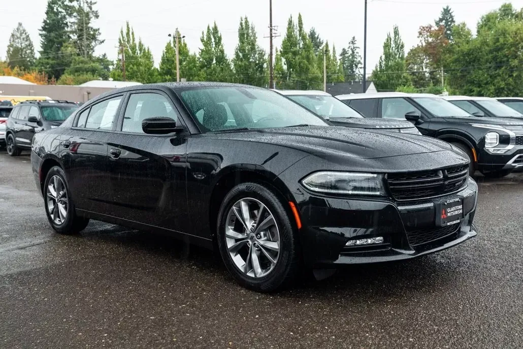 2021 Dodge Charger SXT photo 1