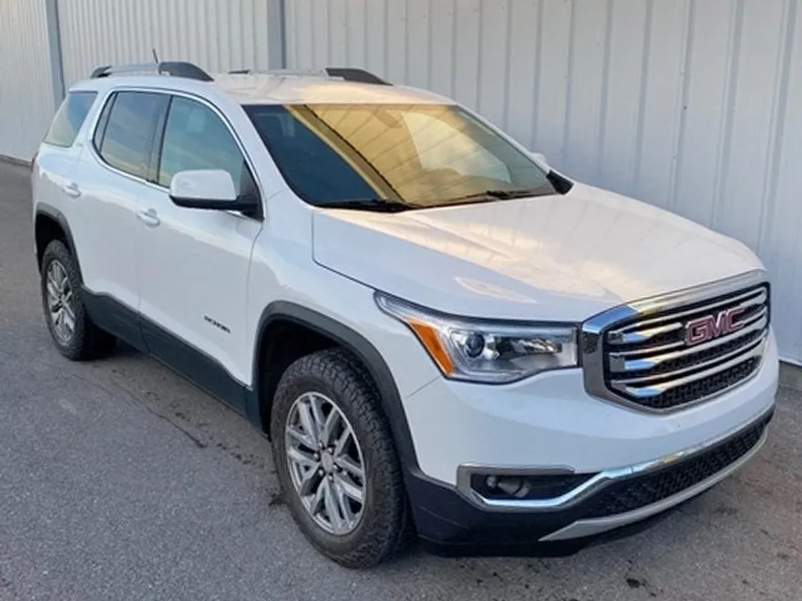 2017 Gmc Acadia SLE photo 1