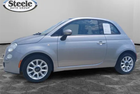 2017 Fiat 500 Pop photo 2