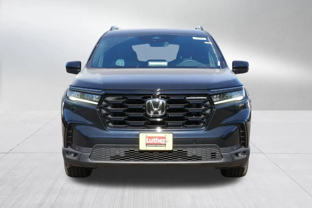 2025 Honda Pilot Black Edition photo 1