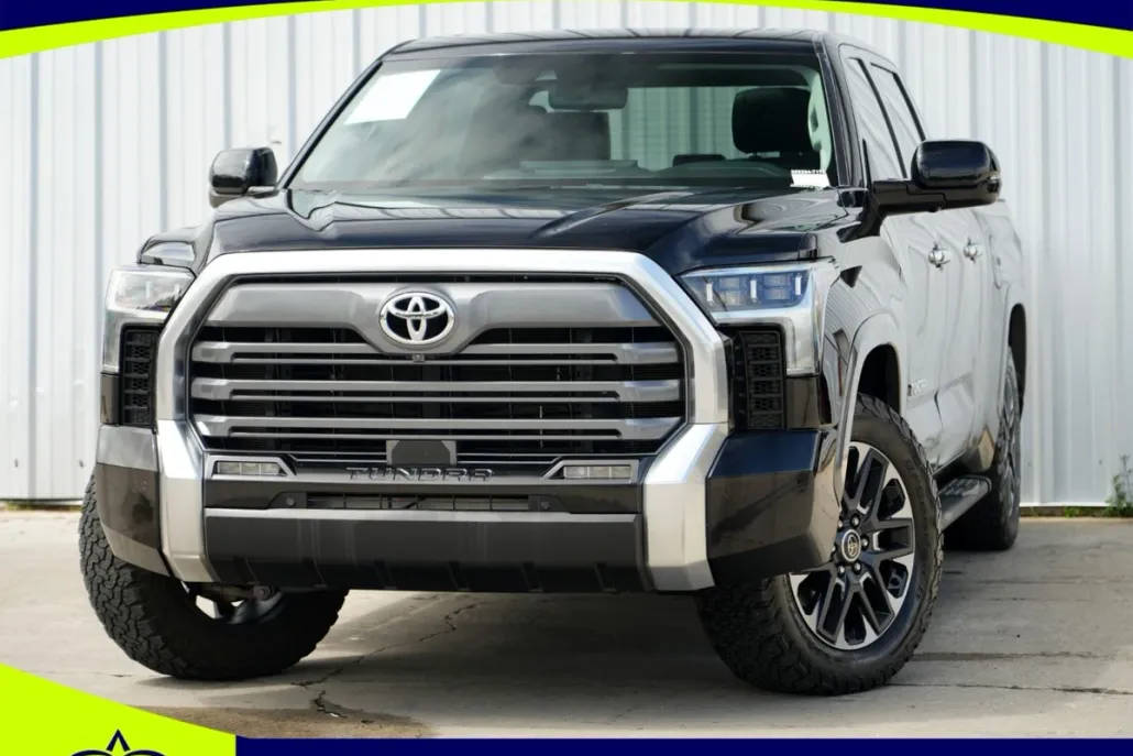 2022 Toyota Tundra Limited photo 1