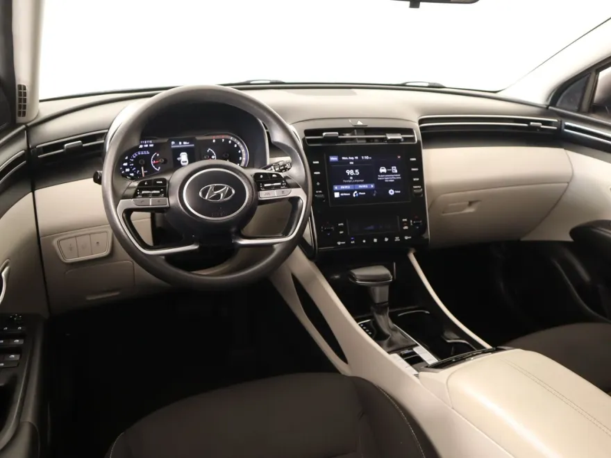 2024 Hyundai Tucson SEL photo 1