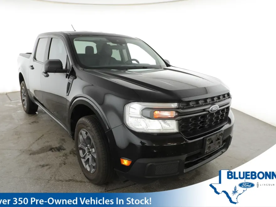 2022 Ford Maverick XLT photo 1